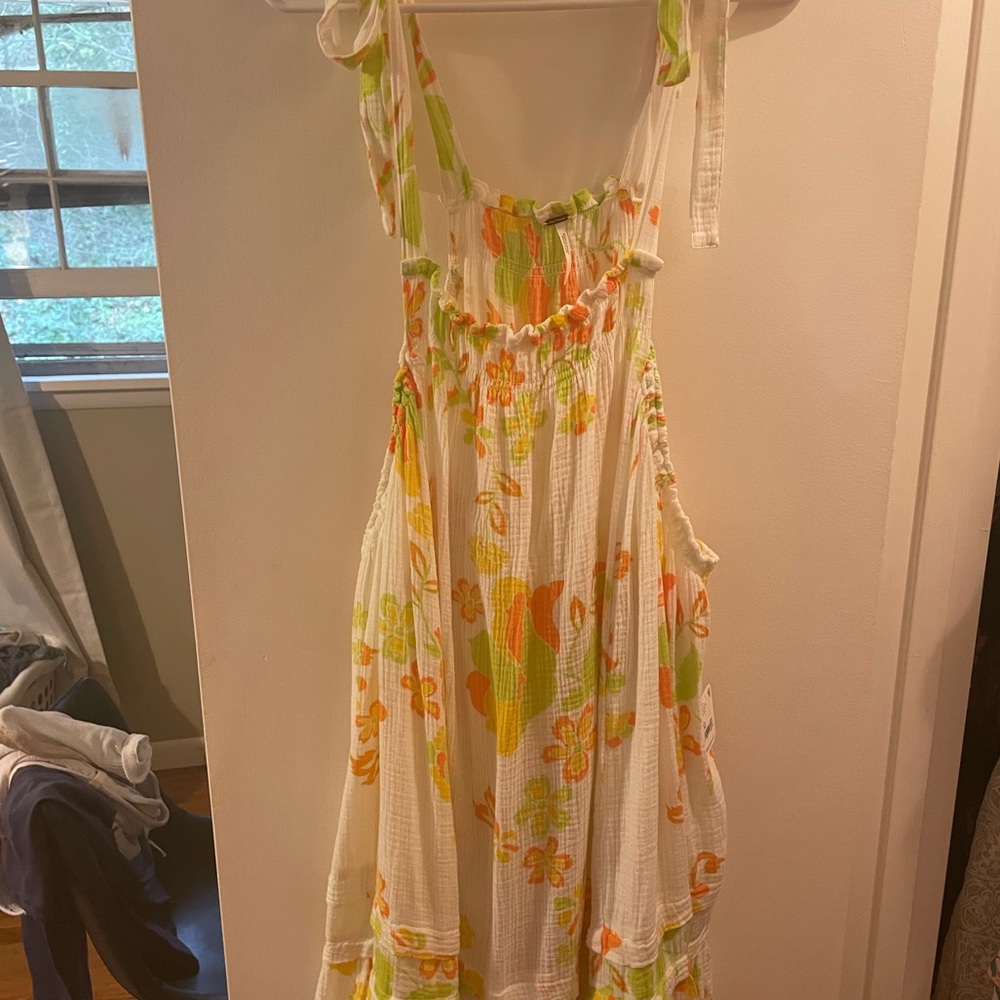Free people tie strap mini dress never worn!